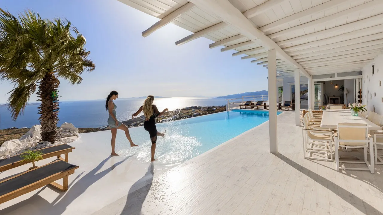 Main photo of Villa Root