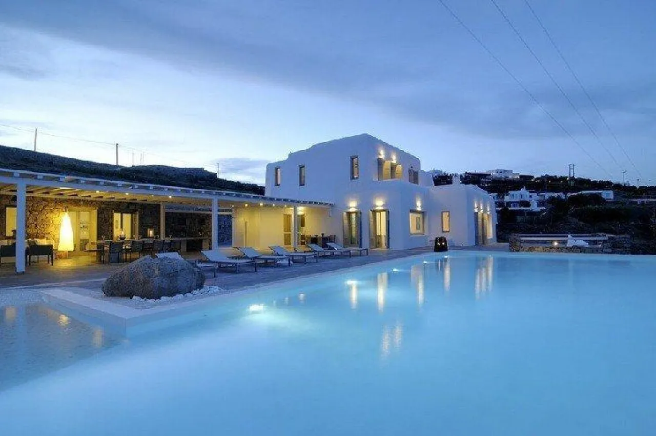 Villa Bella - Photo 1