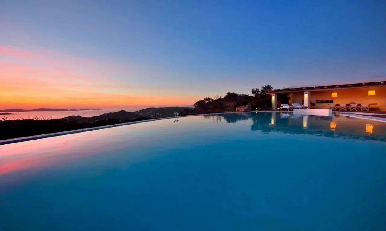 Villa Cael - Photo 1