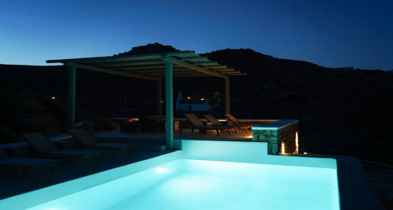 Villa Futura - Photo 1