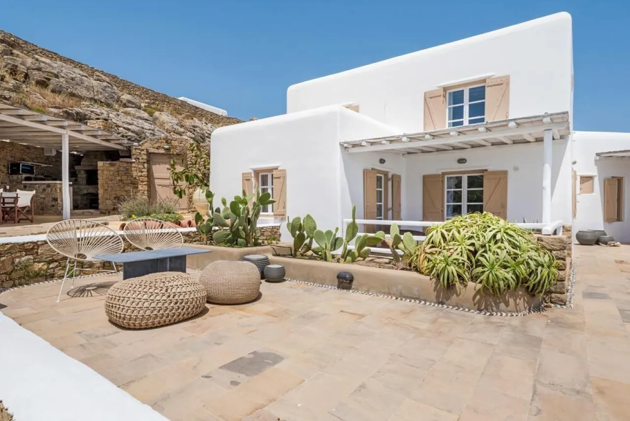 Villa Tery - Photo 1