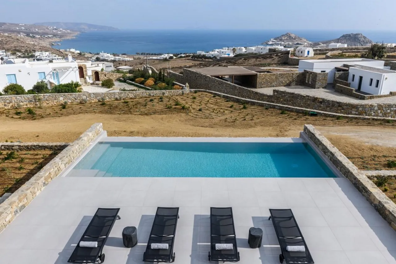 Villa Faye - Photo 1