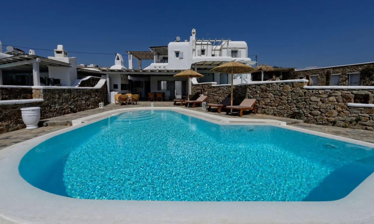 Villa Valence - Photo 1