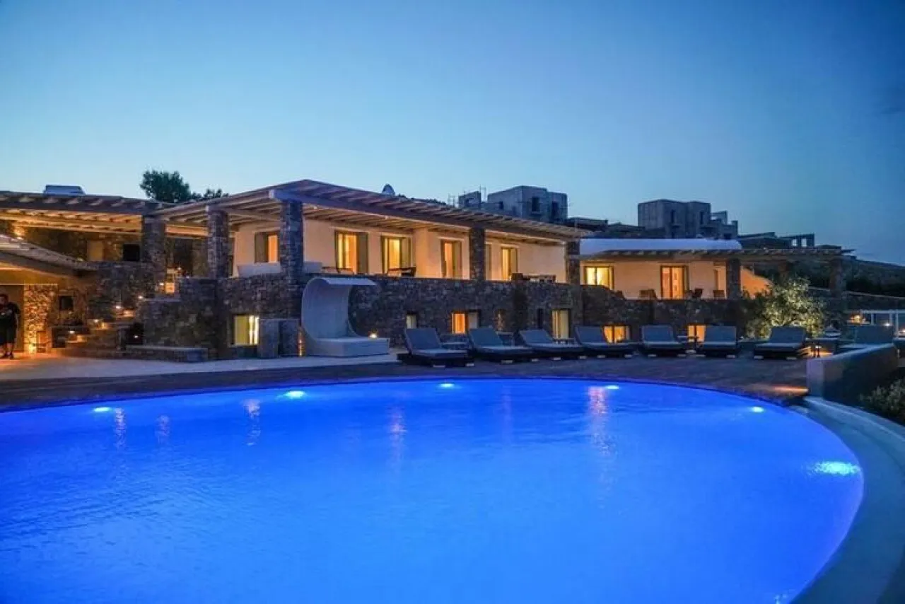 Villa Gene - Photo 1