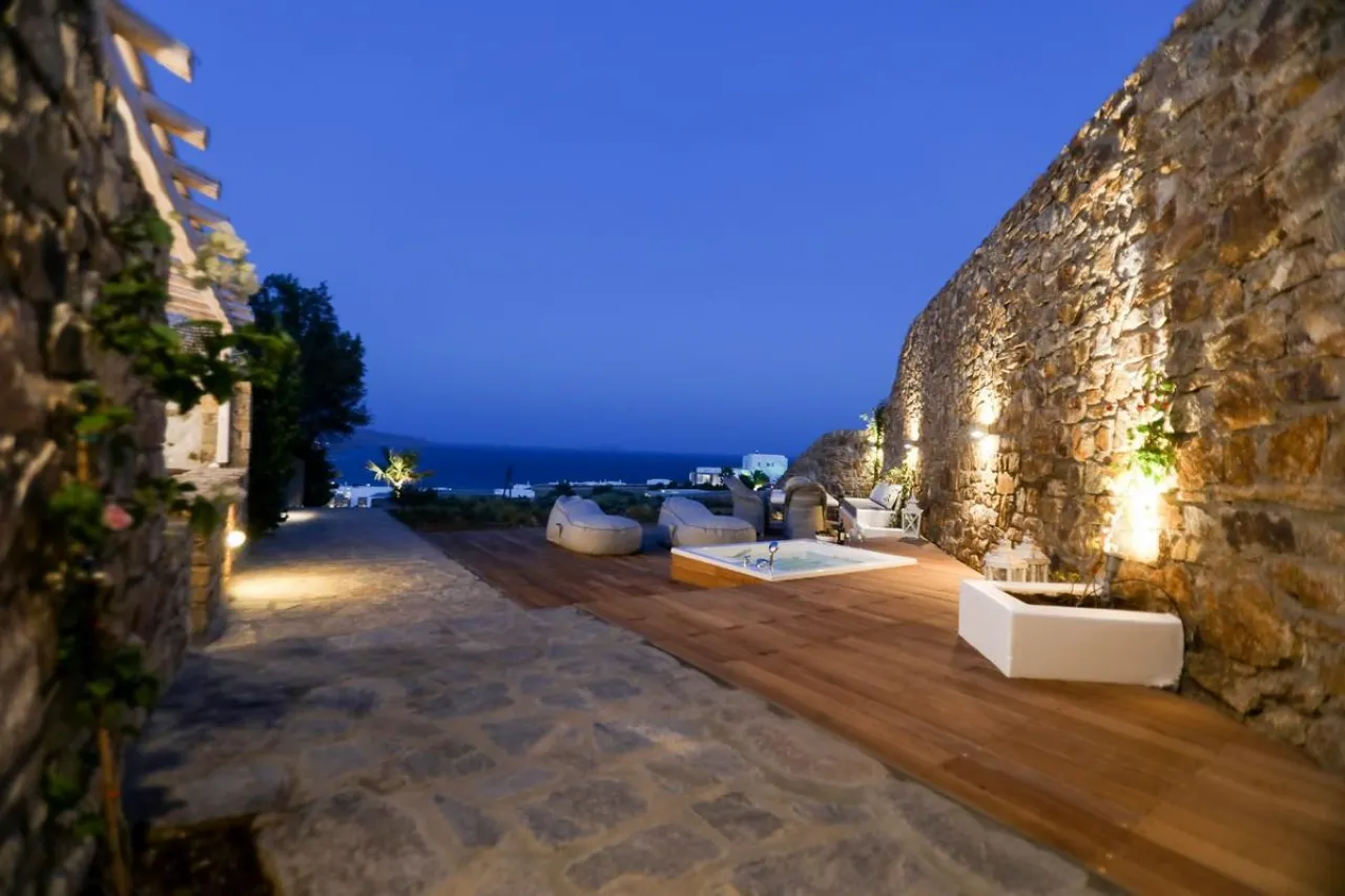 Villa Nadia - Photo 1