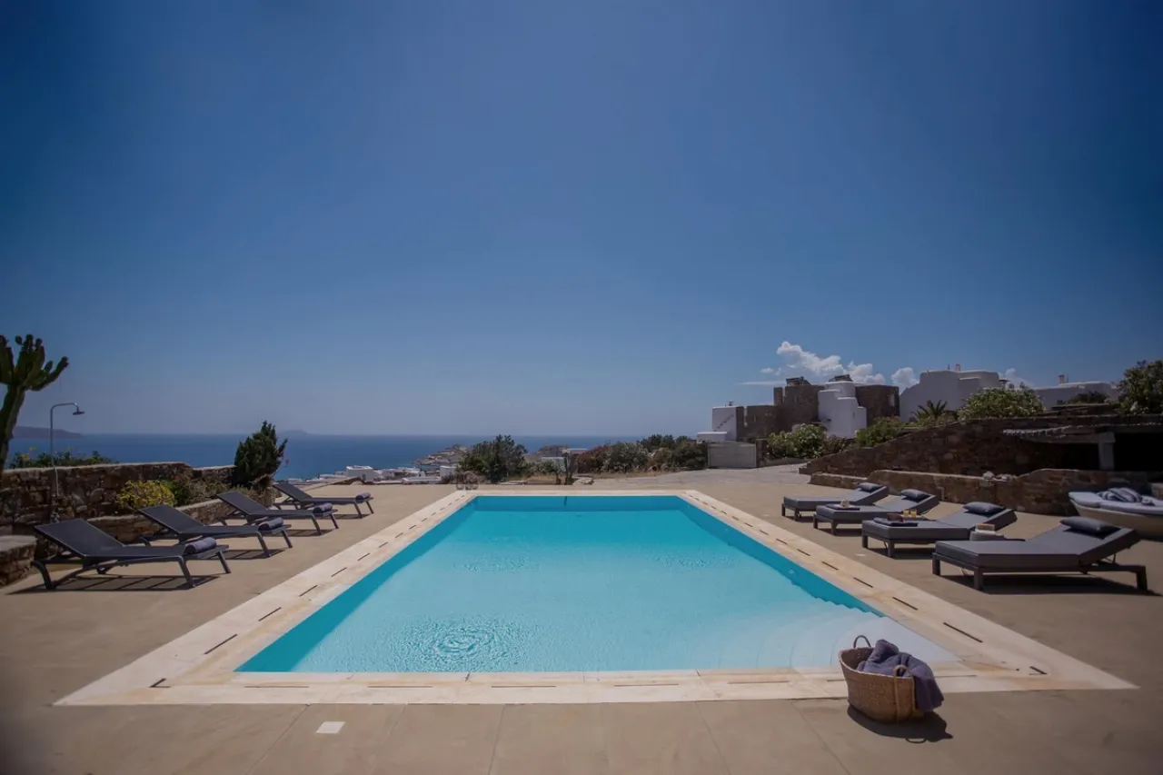 Villa Gray - Photo 2