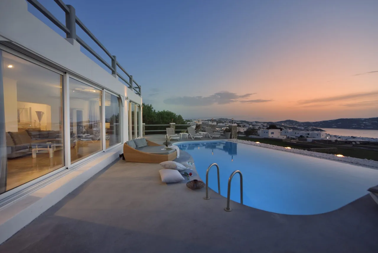 Villa Hunt - Photo 3