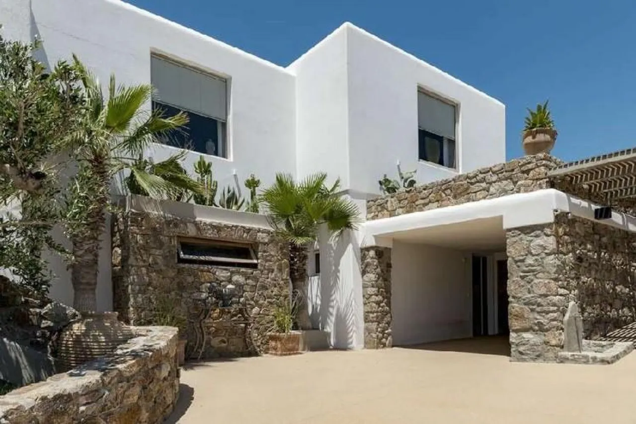 Main photo of Villa Howey