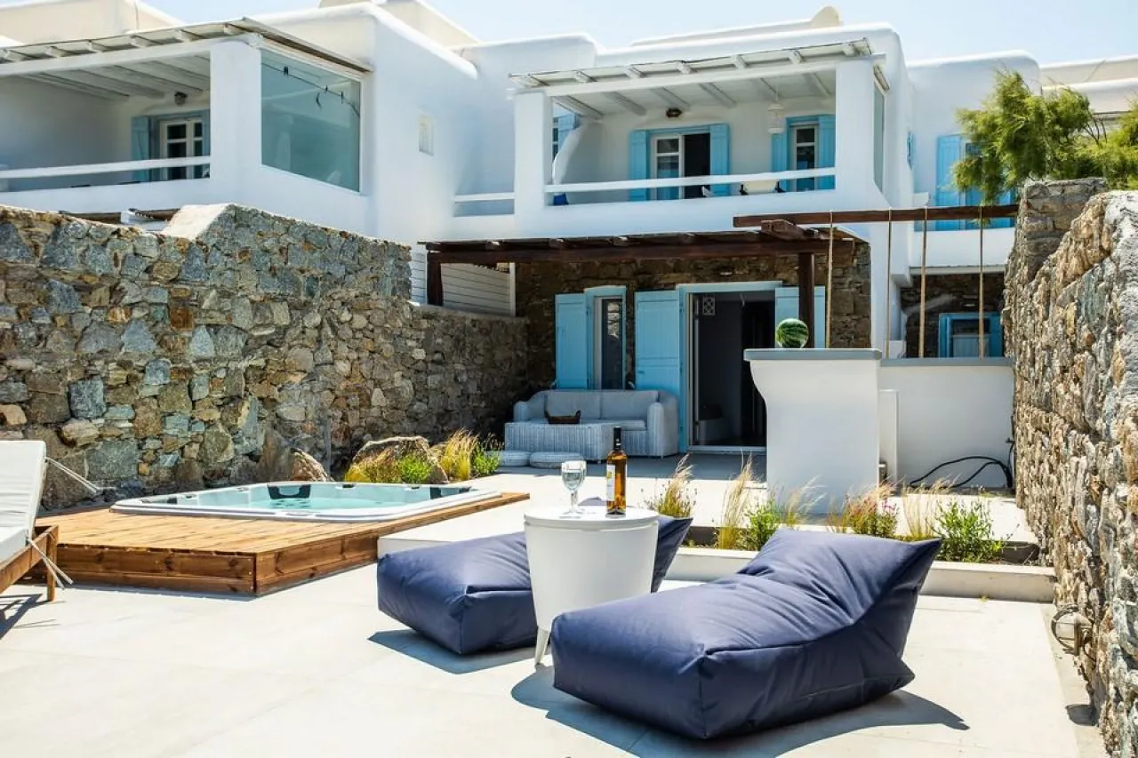 Villa Sean - Photo 1