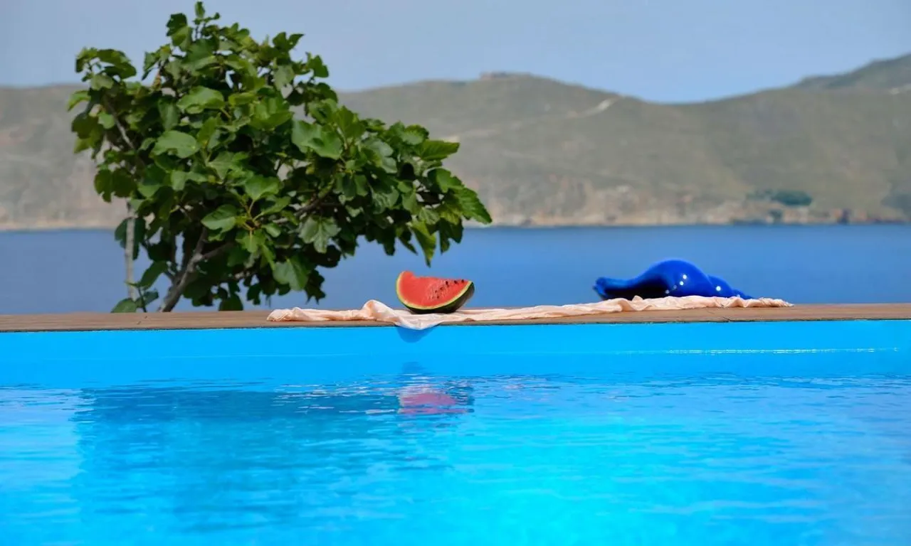 Villa Reina 1 - Photo 1