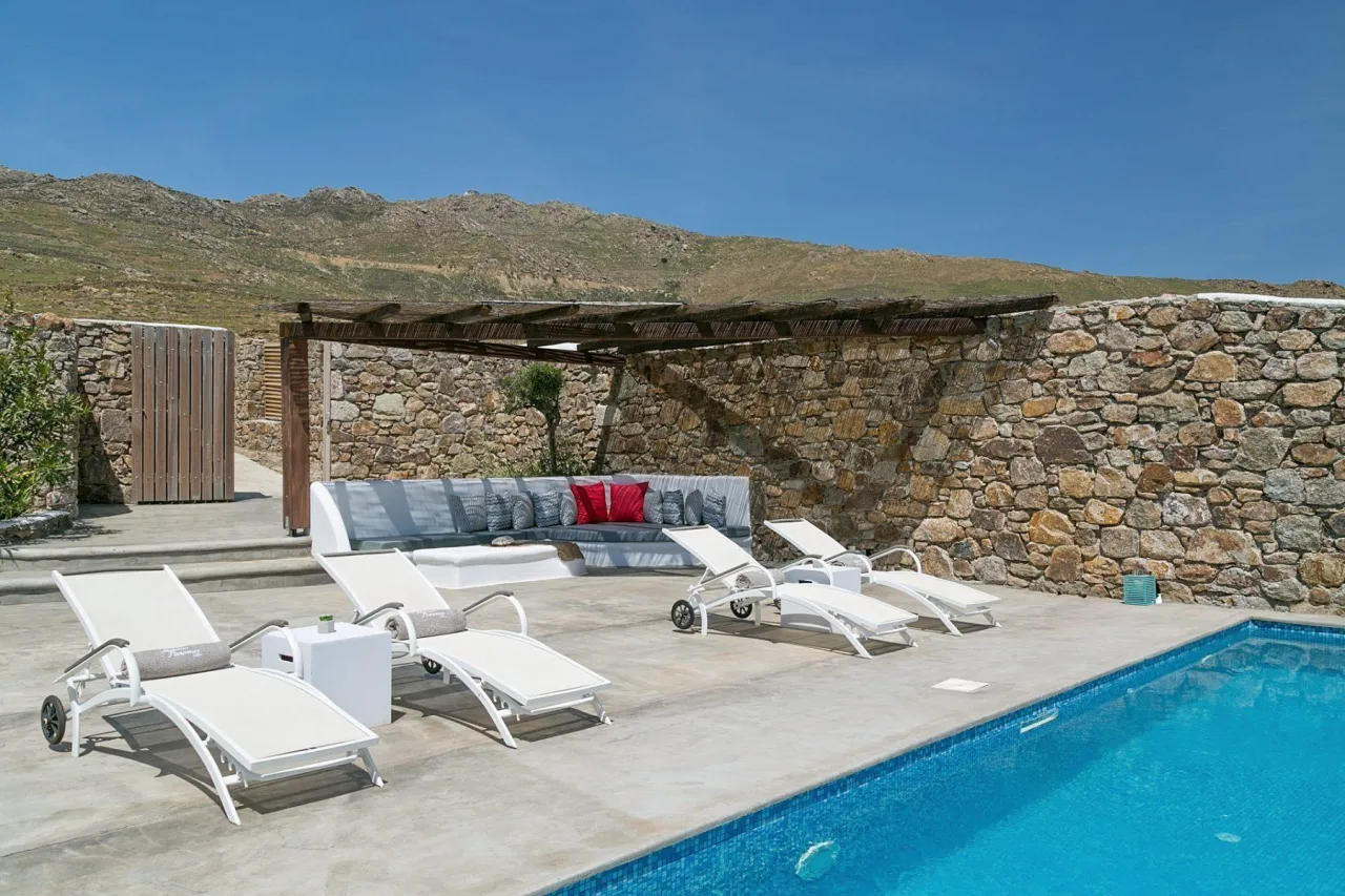 Villa Lenora - Photo 2