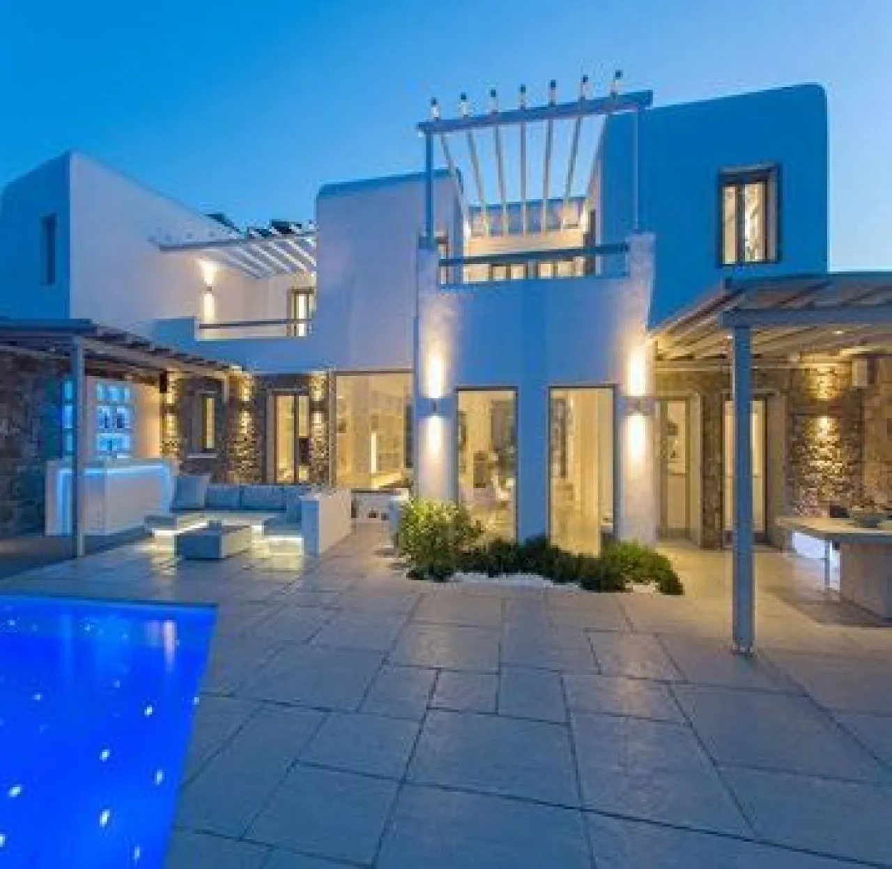 Villa Kyra - Photo 2