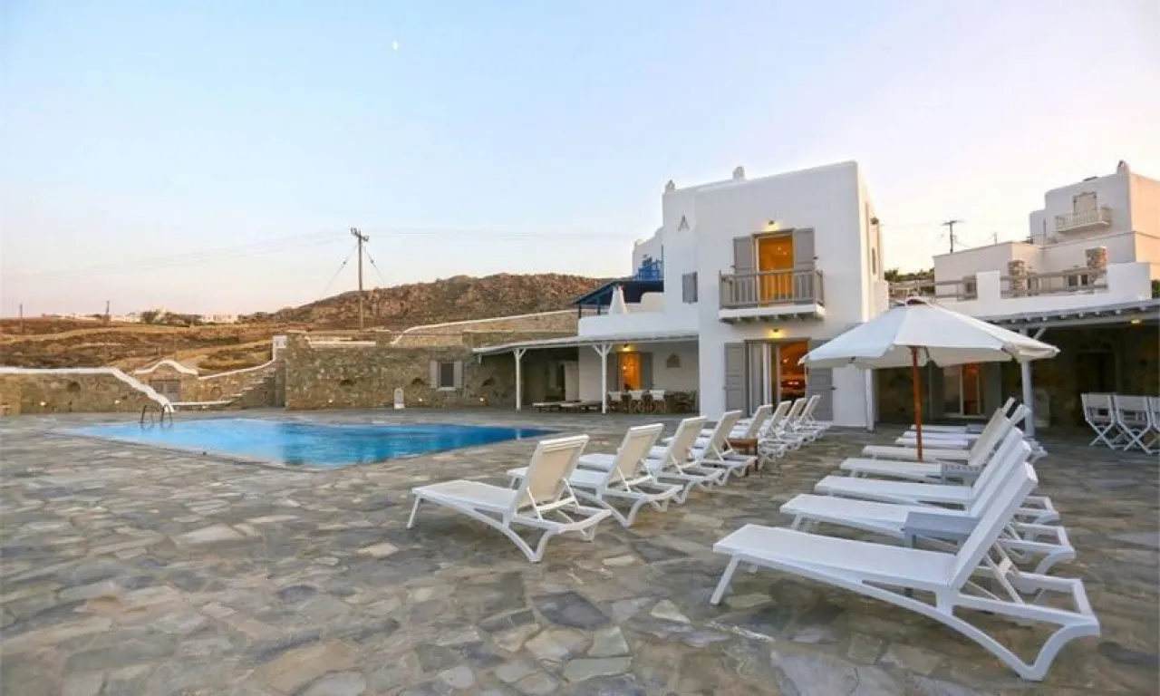 Villa Meagan - Photo 1