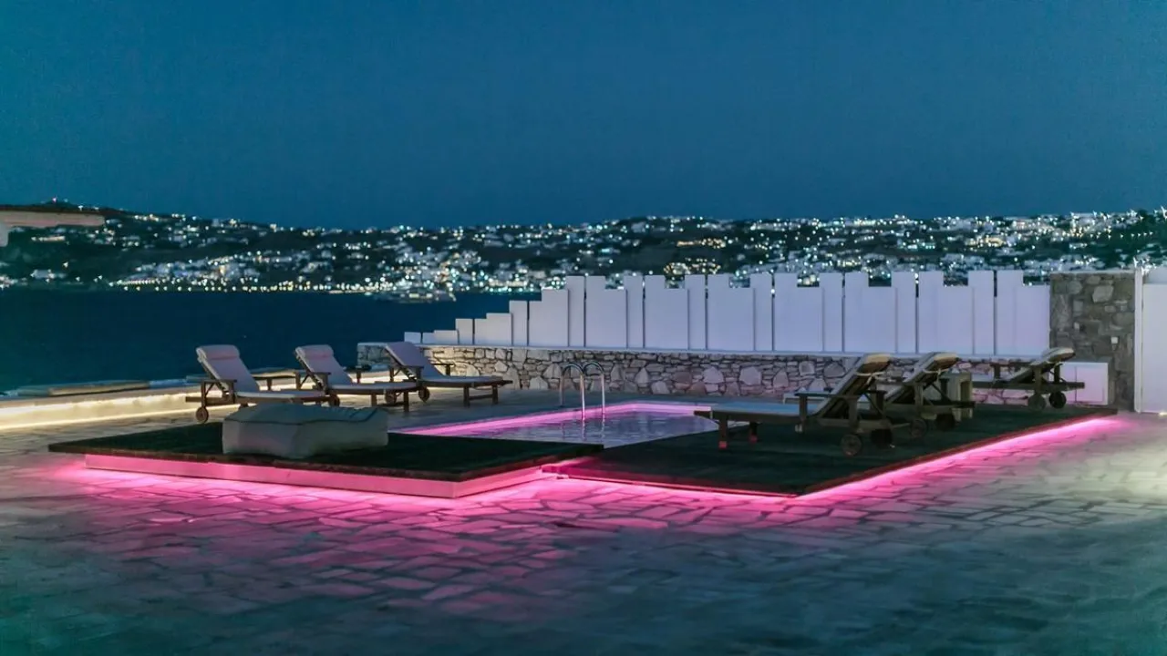 Villa Felicity - Photo 1