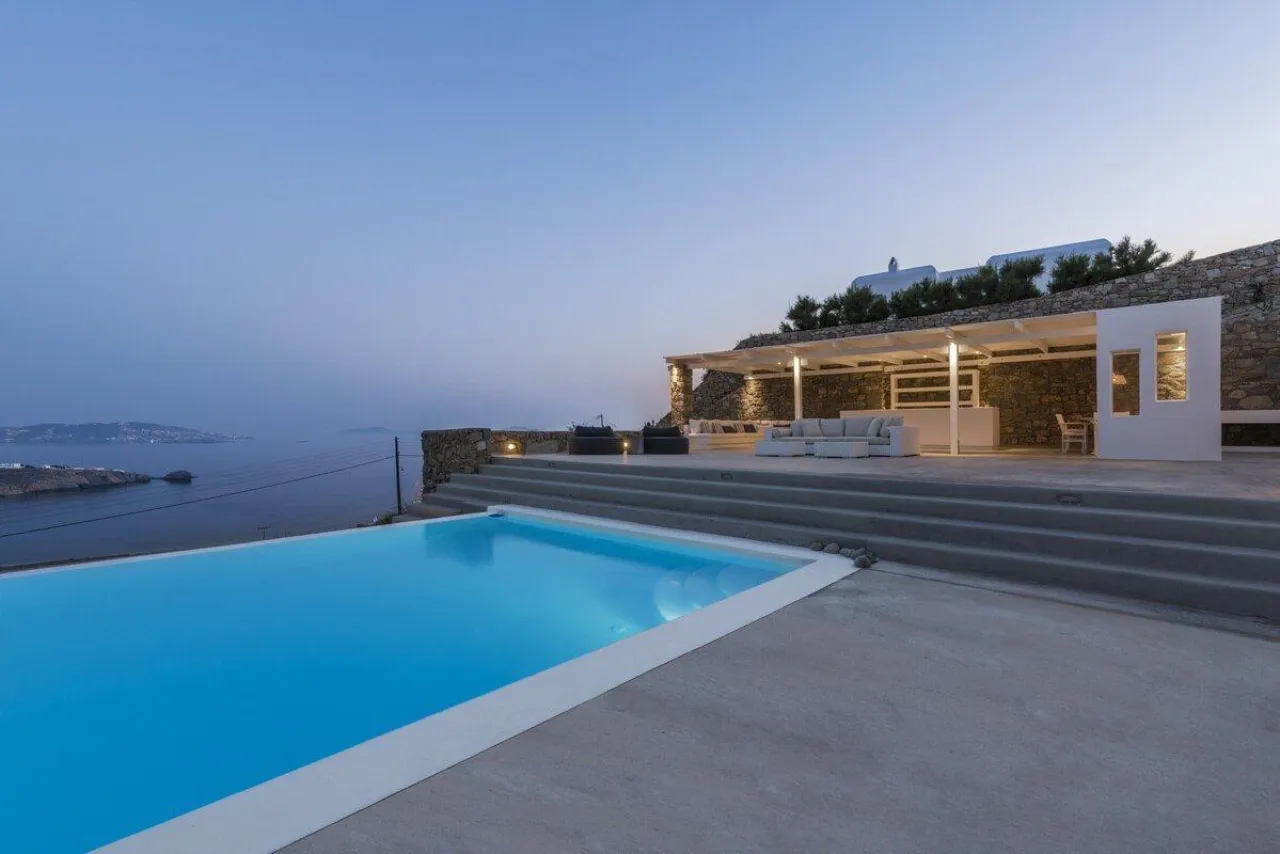 Villa Blanca - Photo 2