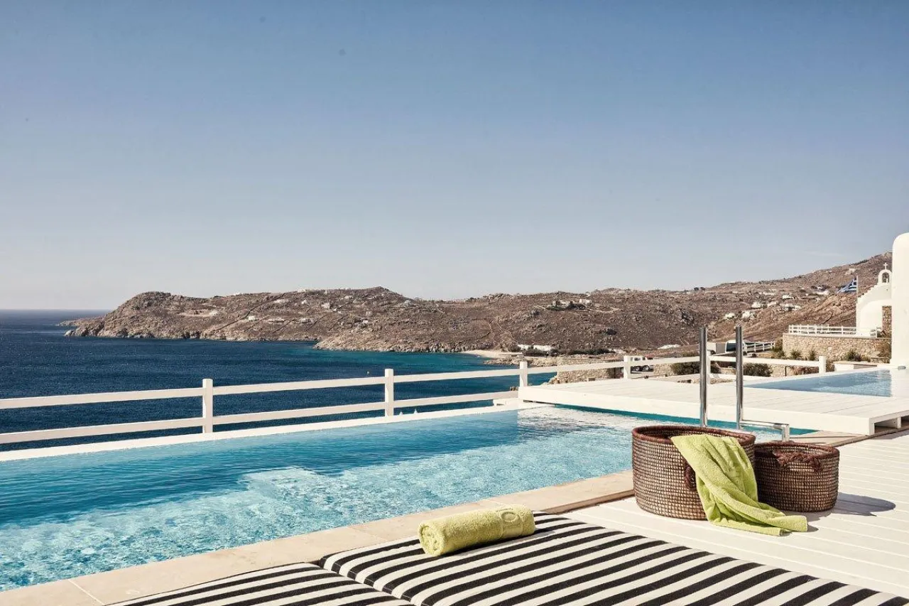 Villa Leona - Photo 2