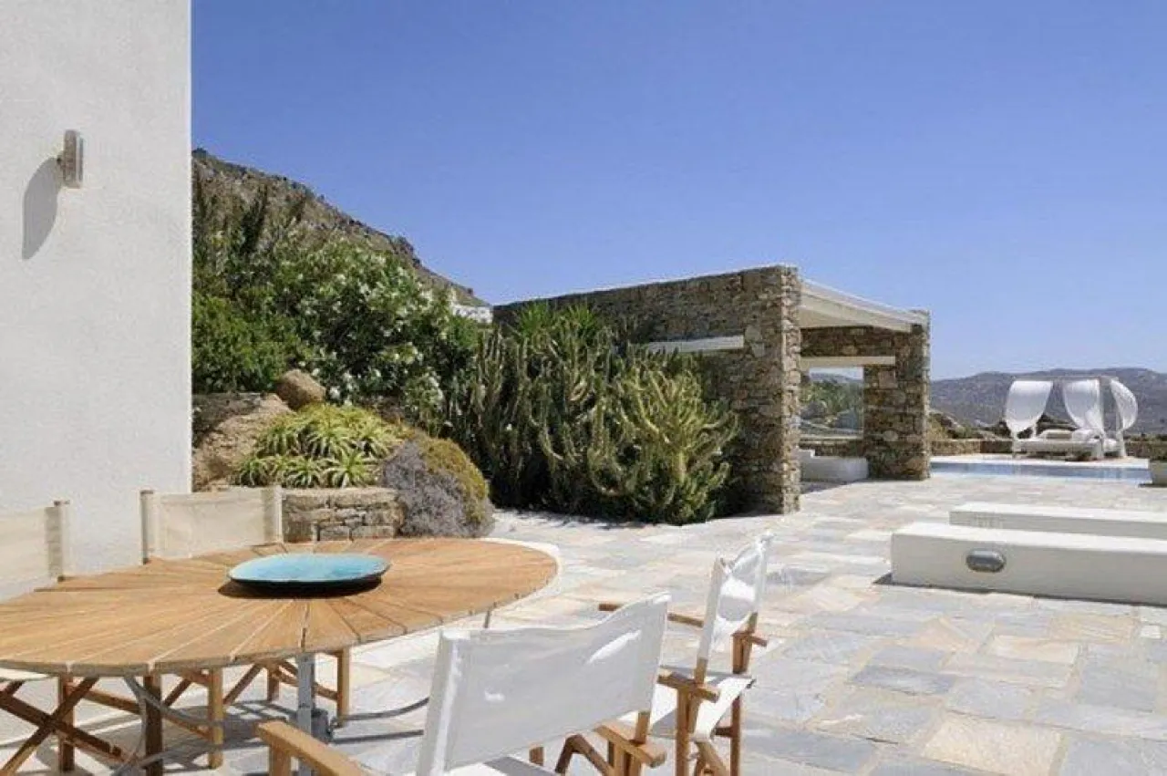 Villa Nova - Photo 2