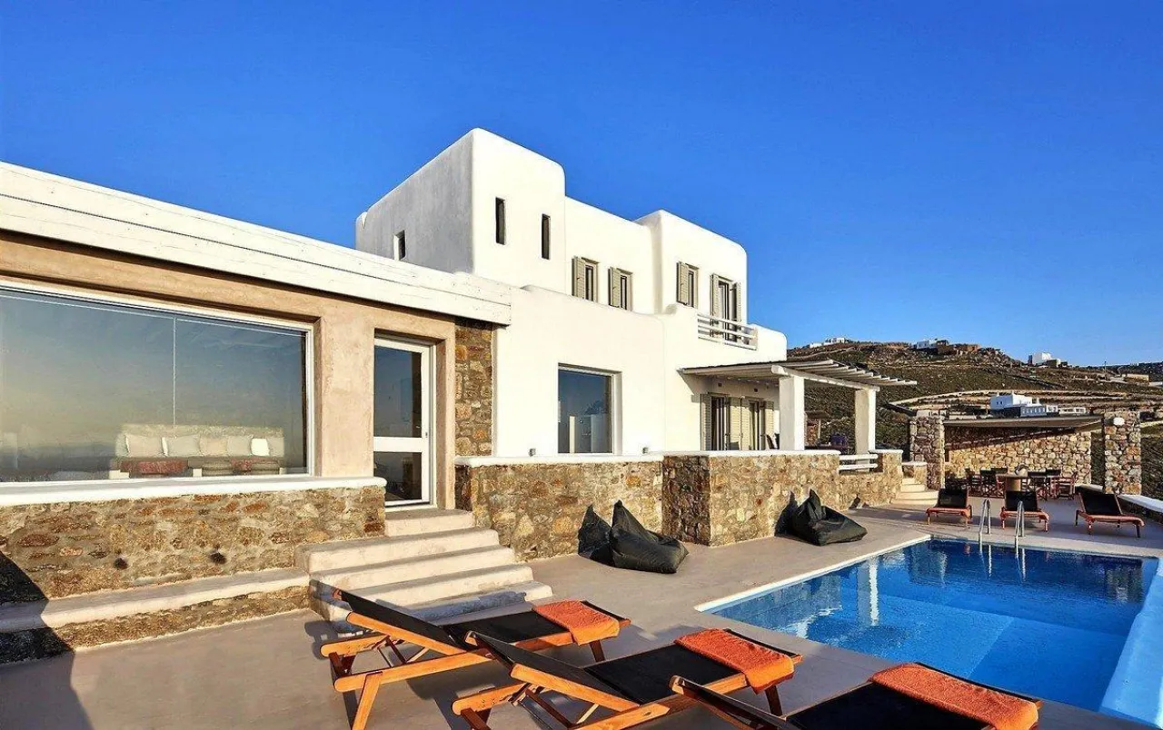 Villa Parisa - Photo 1