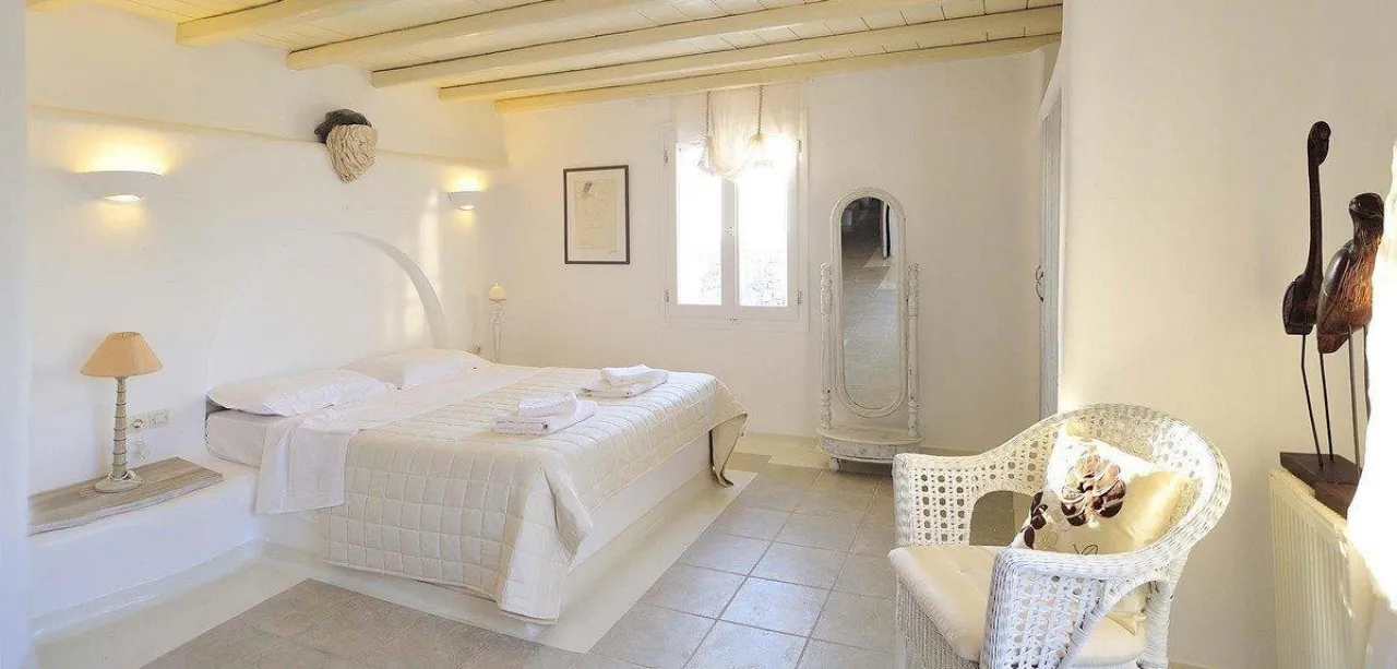 Villa Verona - Photo 1