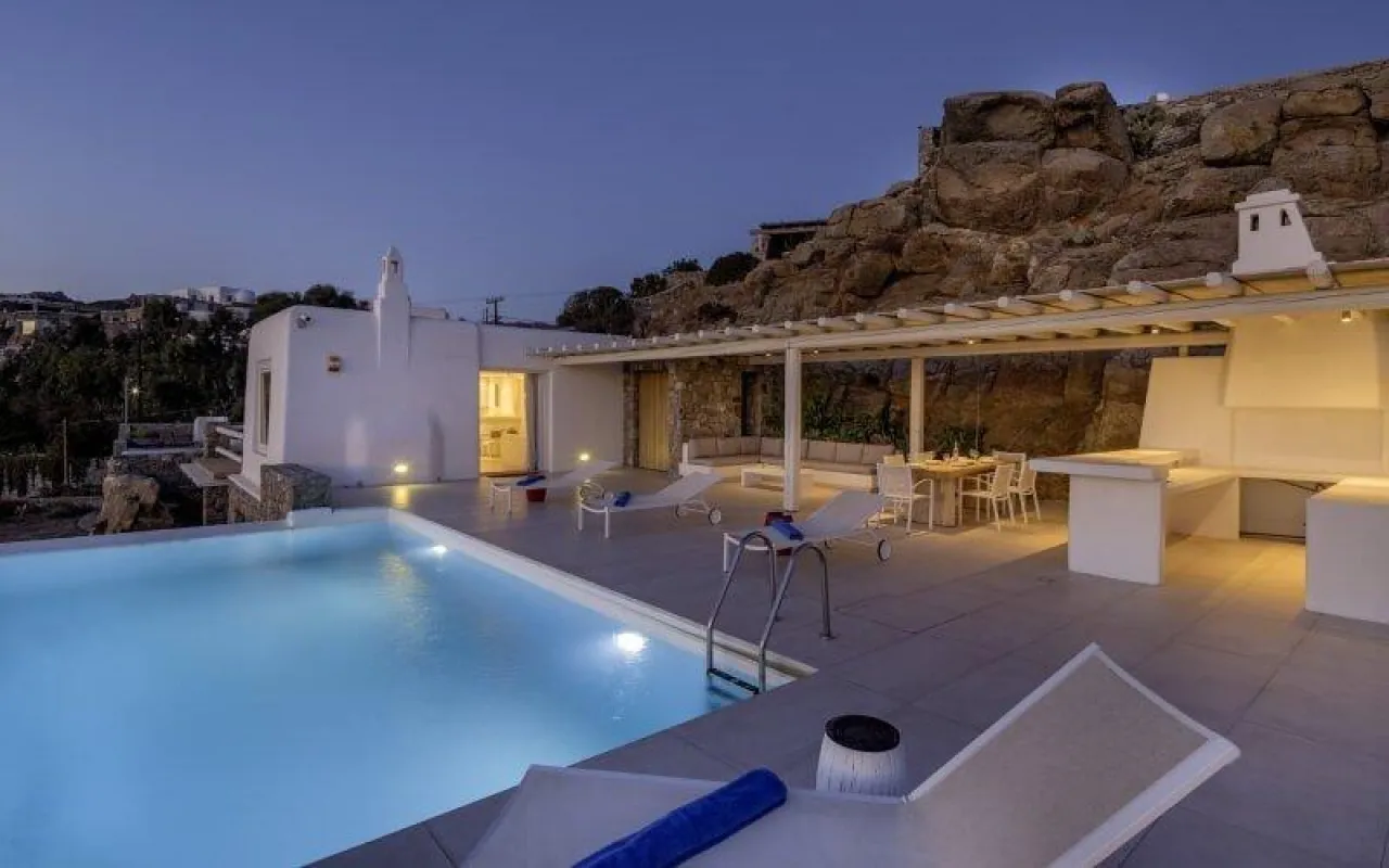 Villa Amelia - Photo 1