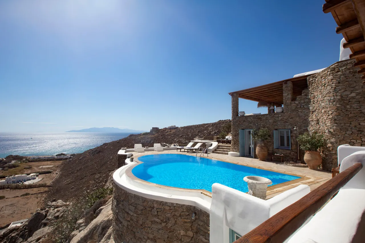 Villa Hawke - Photo 1