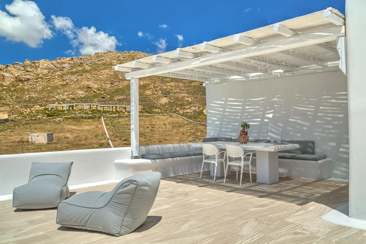 Villa Straight - Photo 2