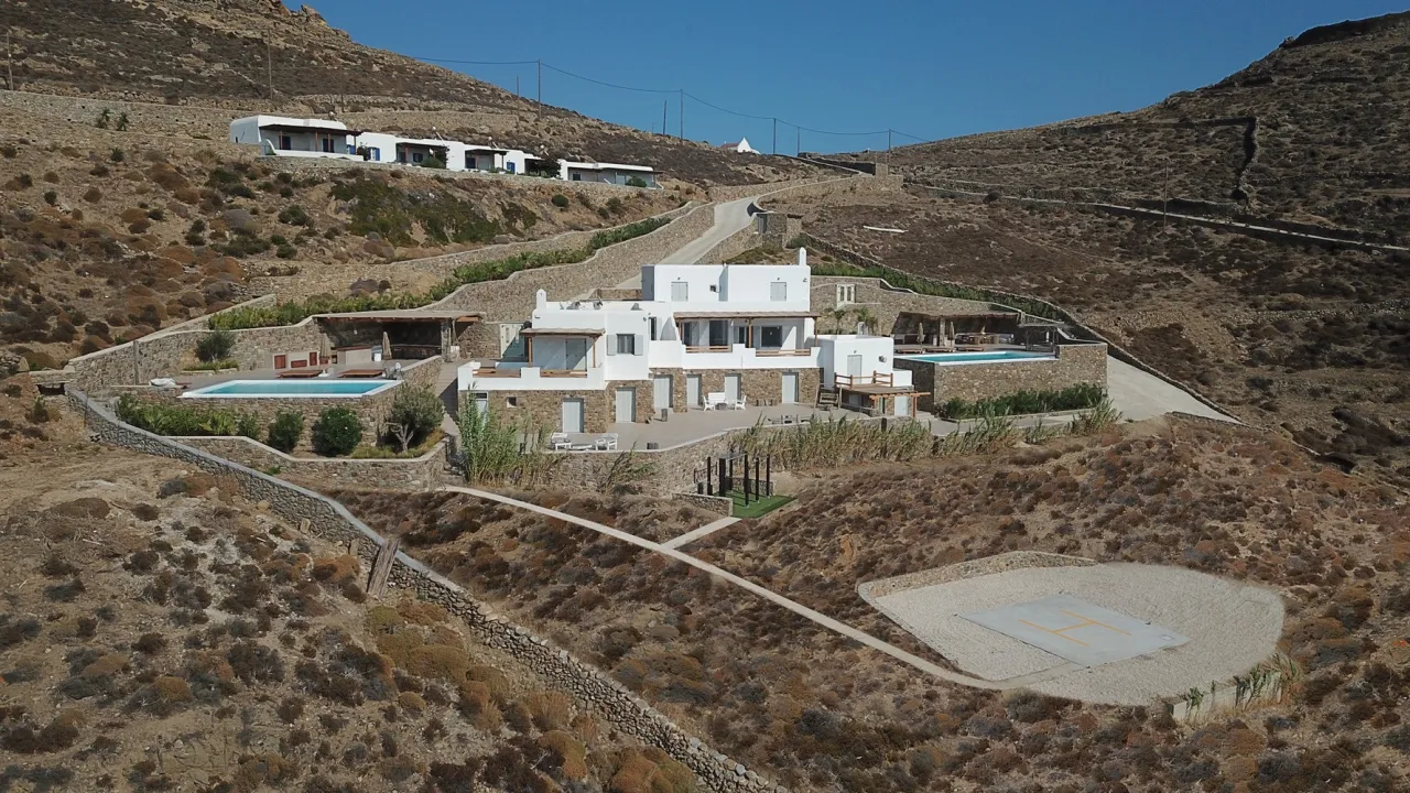 Villa Phoenix - Photo 1