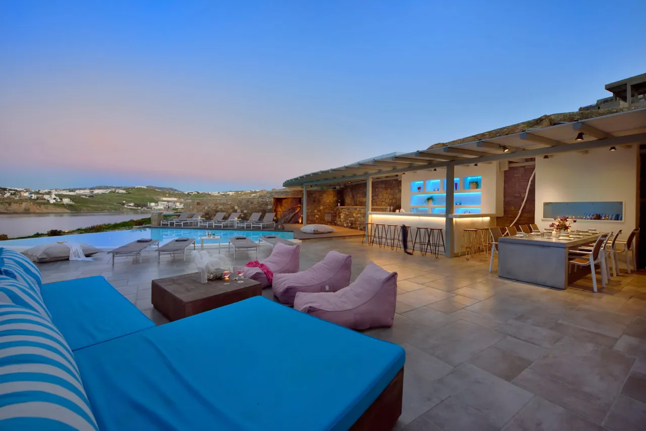 Villa Harlow - Photo 3