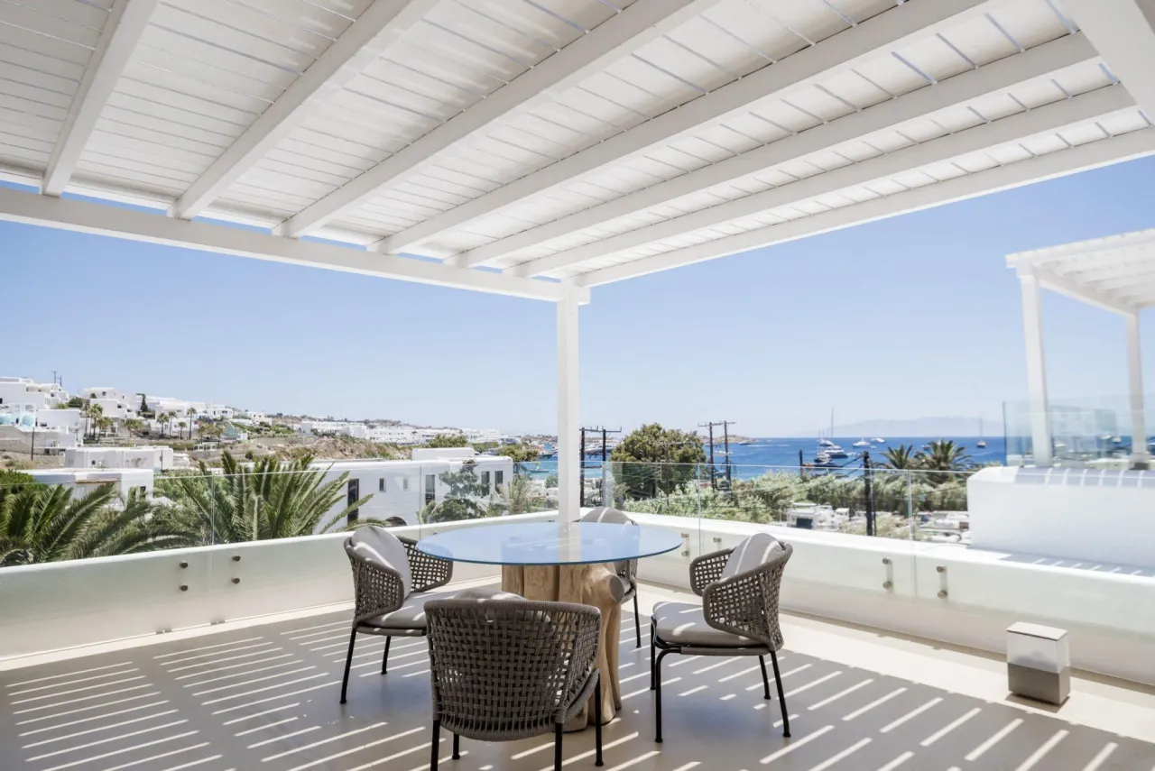 Villa Heroines - Photo 3