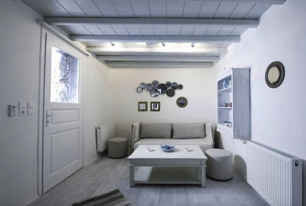 Villa Trust - Photo 3