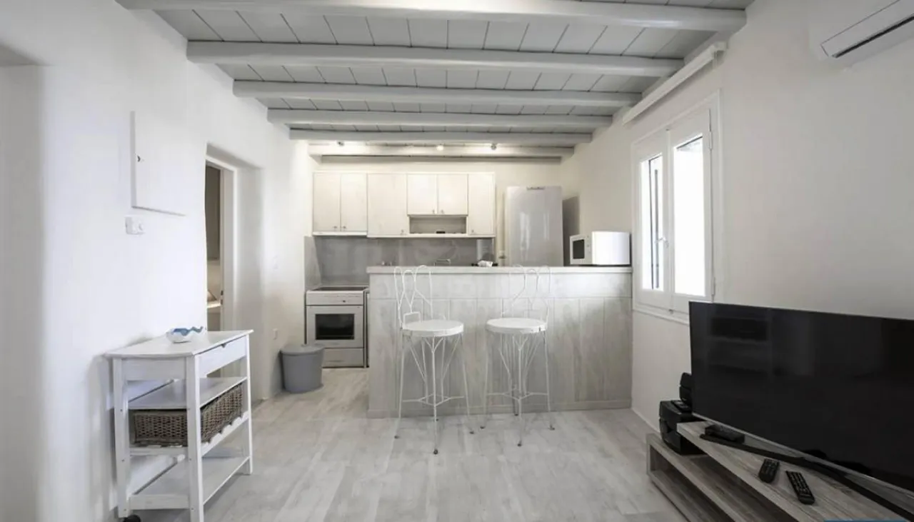 Villa Trust - Photo 4