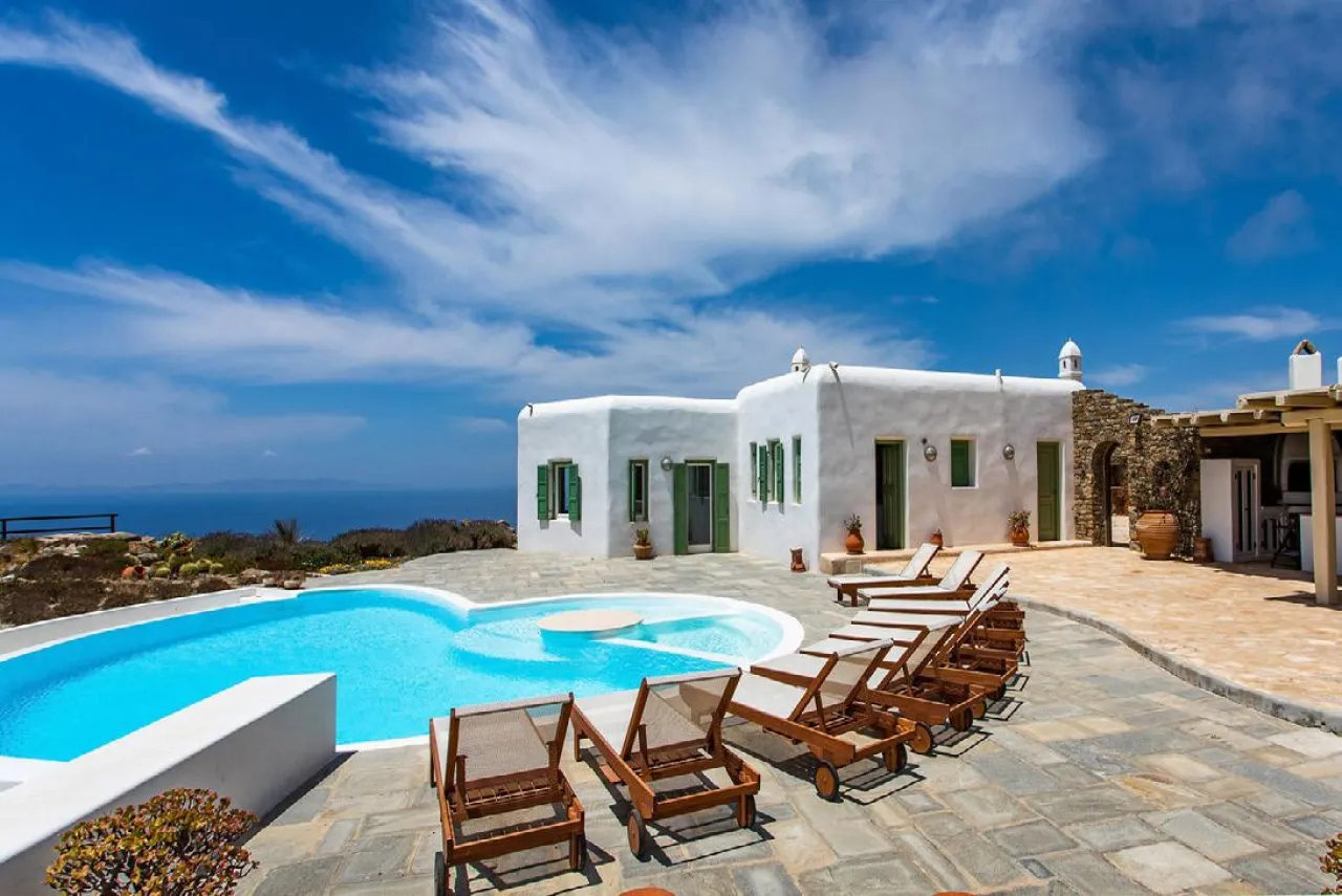 Villa Jean - Photo 1