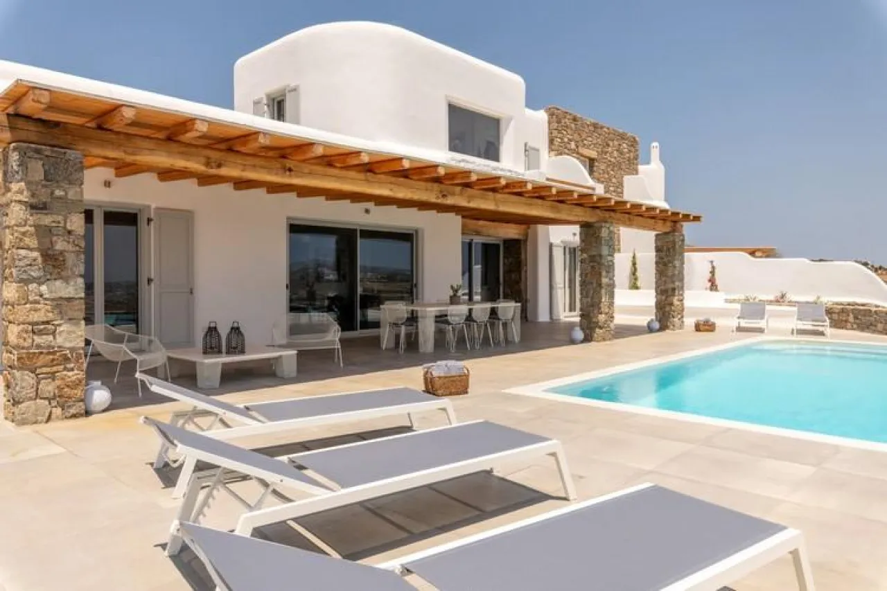 Villa Madona - Photo 1