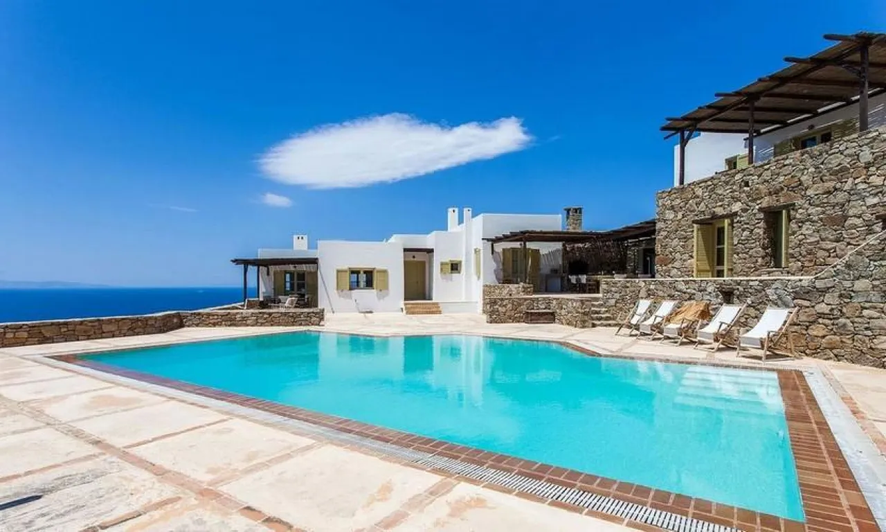 Villa Cynthia - Photo 1