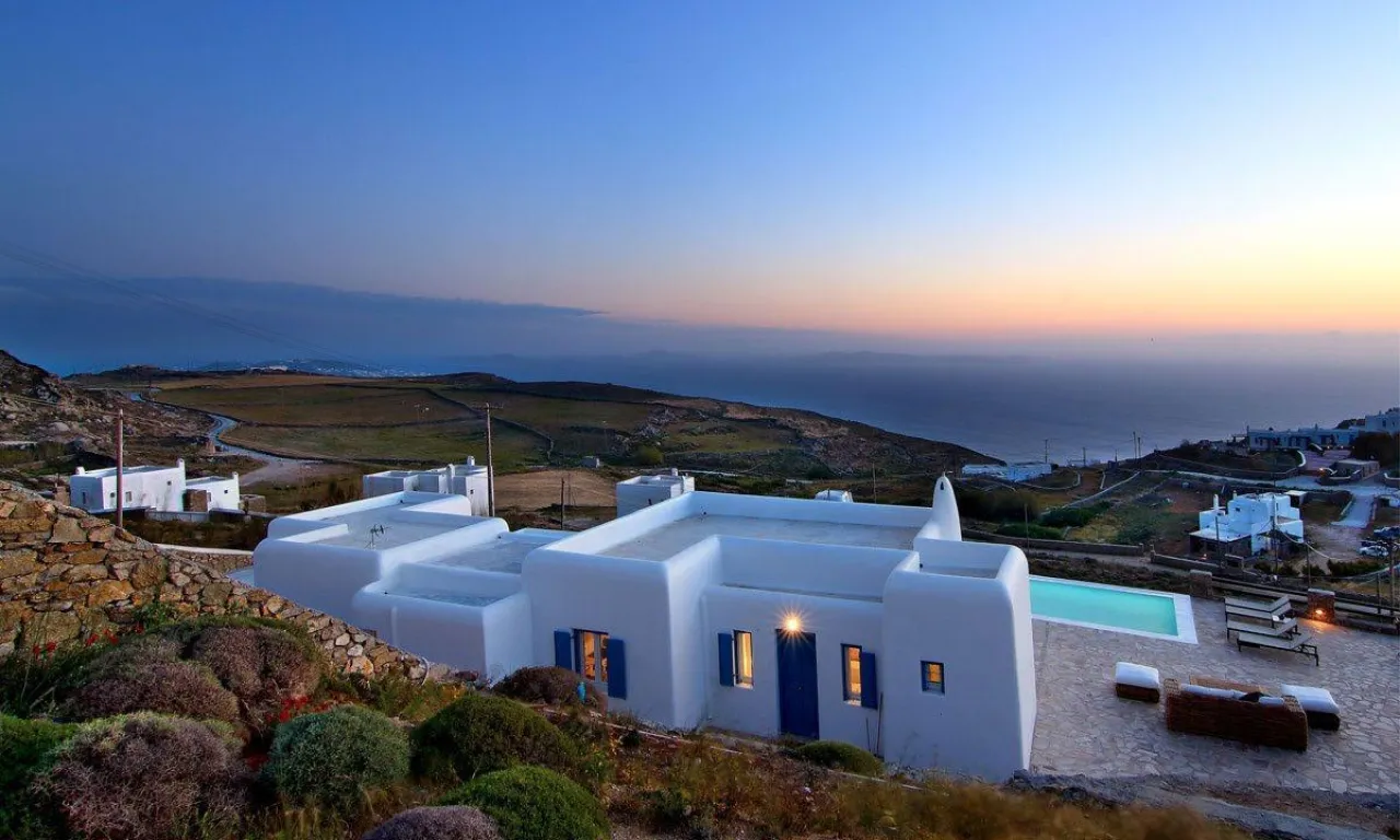 Villa Madison - Photo 1