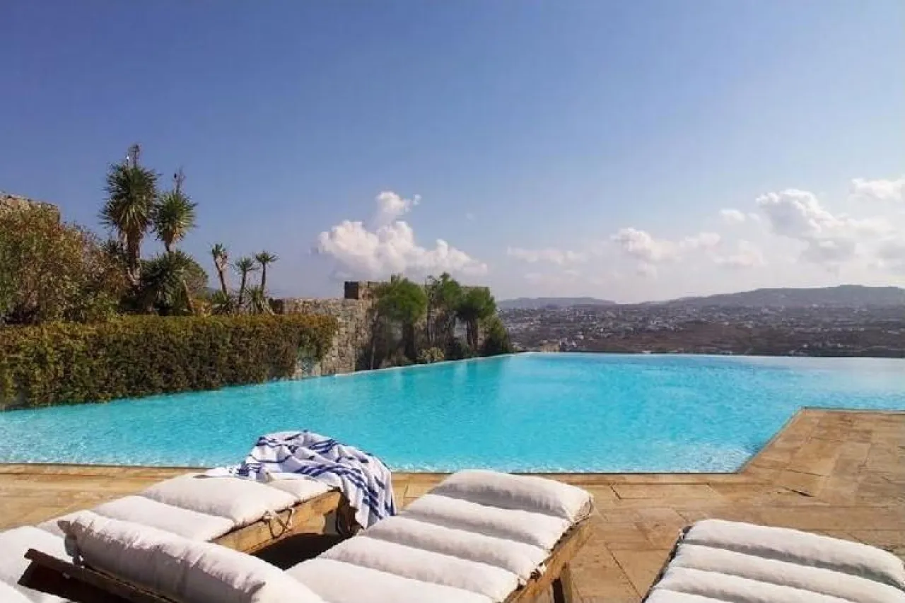 Villa Ortega - Photo 1