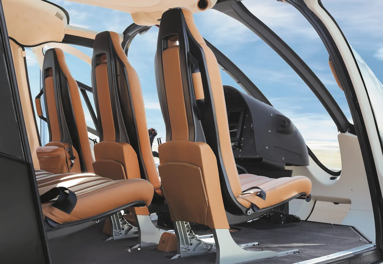 Airbus ACH-130 – Aston Martin edition  - Photo 3