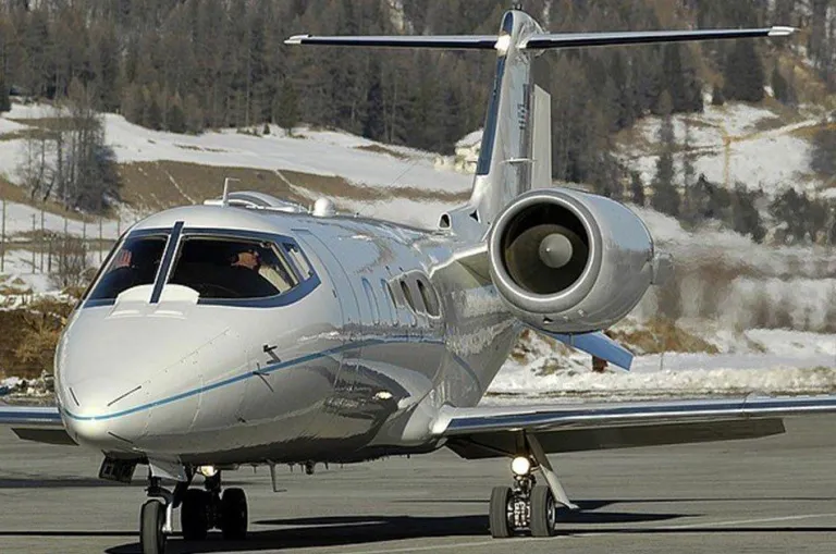 Learjet 60 
