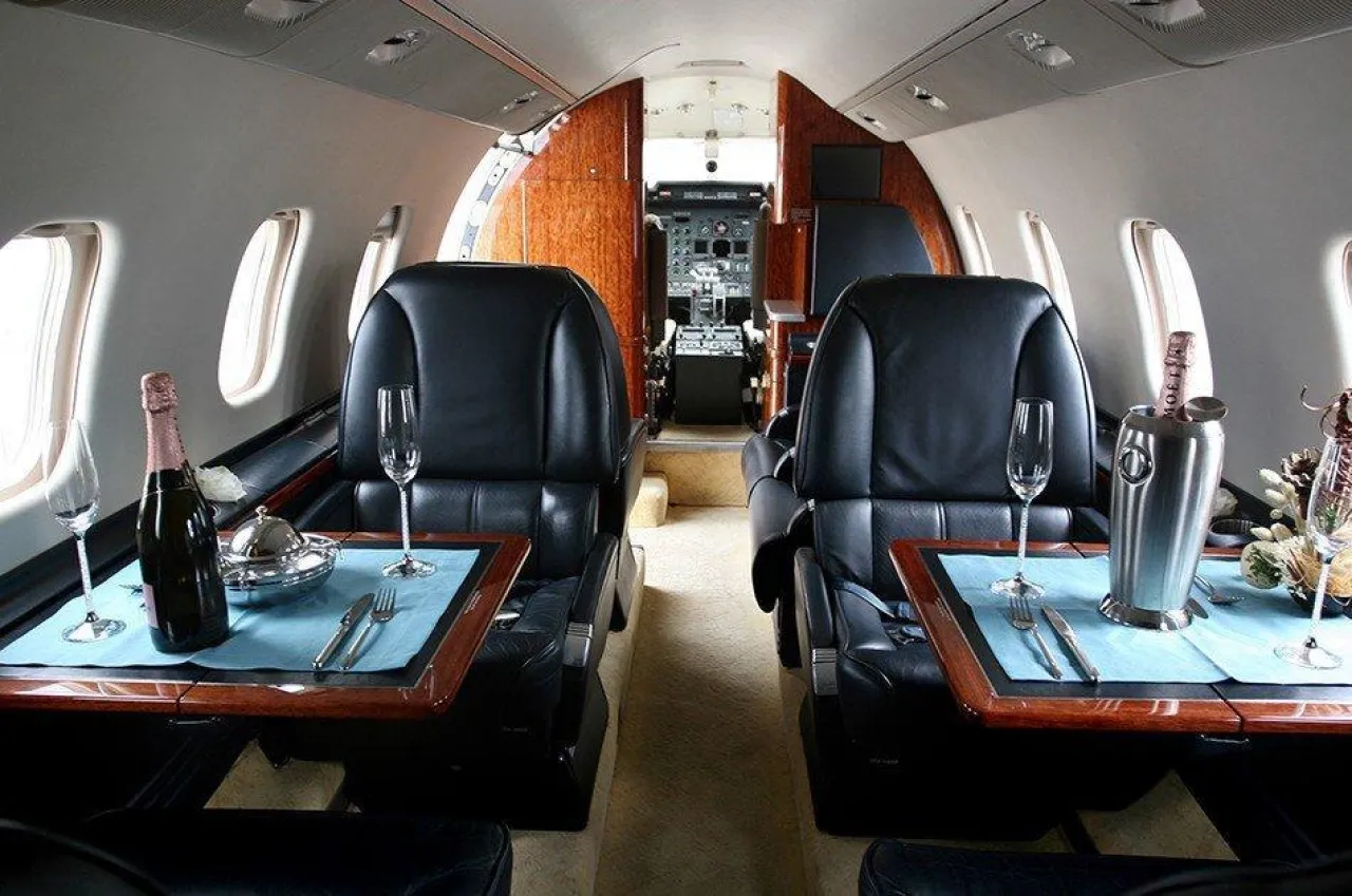 Learjet 60 