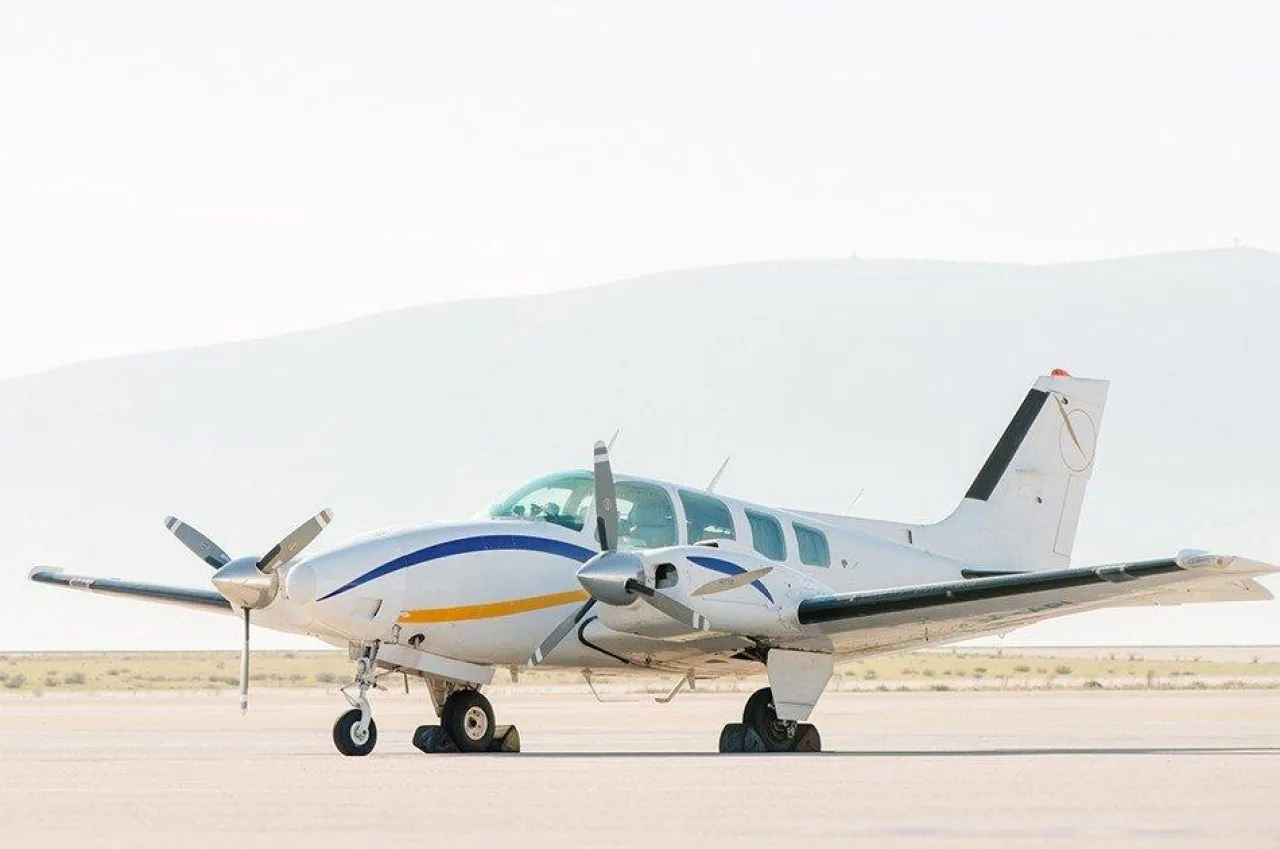 Beech Baron 58  - Photo 1