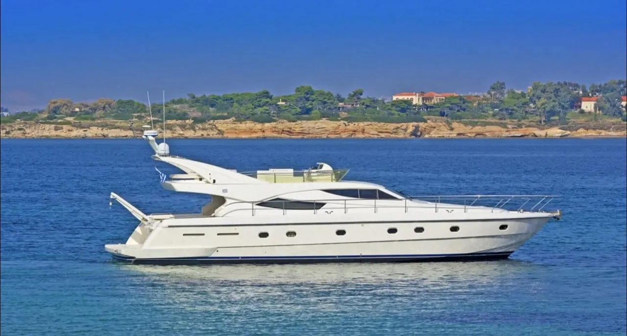 Ferretti 62