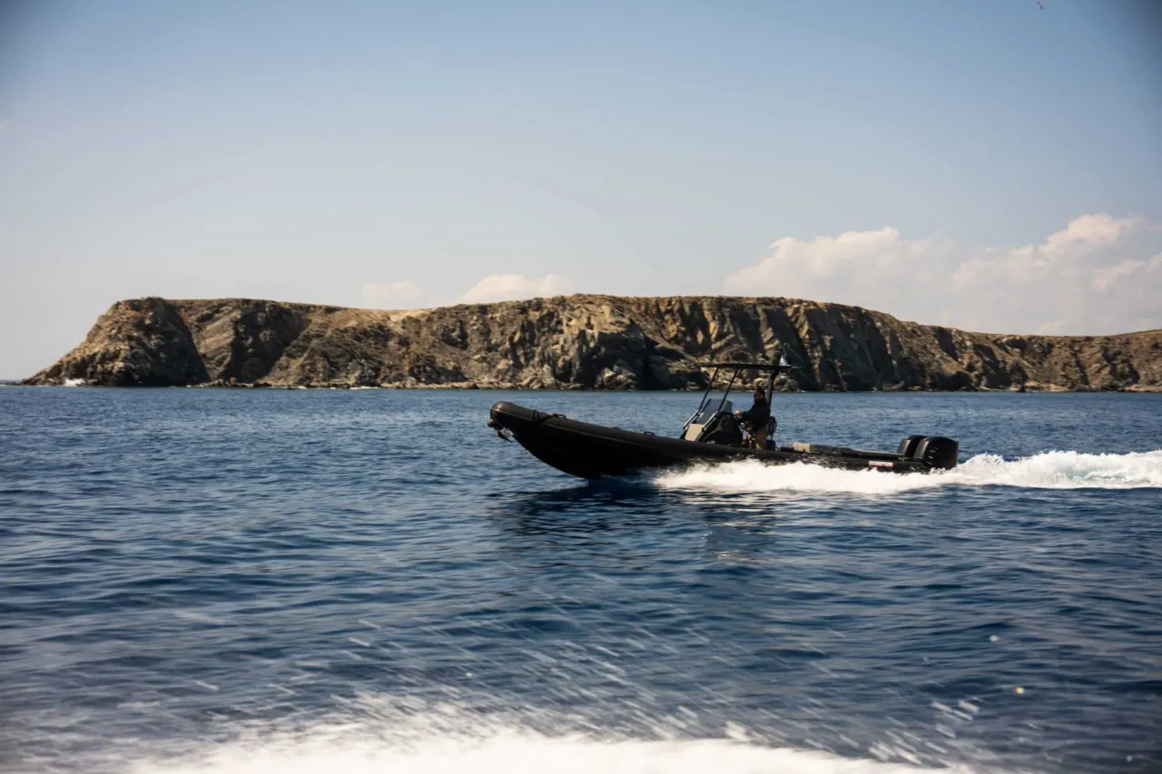 Scorpion 28 - Photo 4