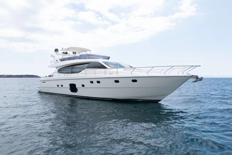 Ferretti 63