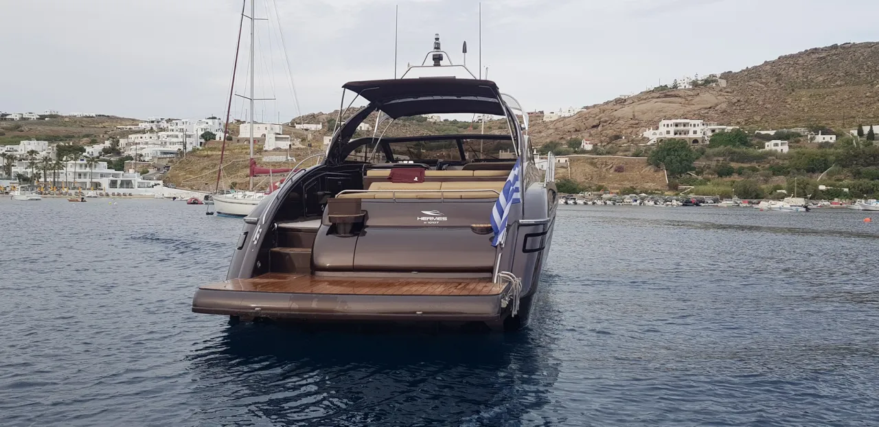 Motorboat Princess V55 - Photo 2