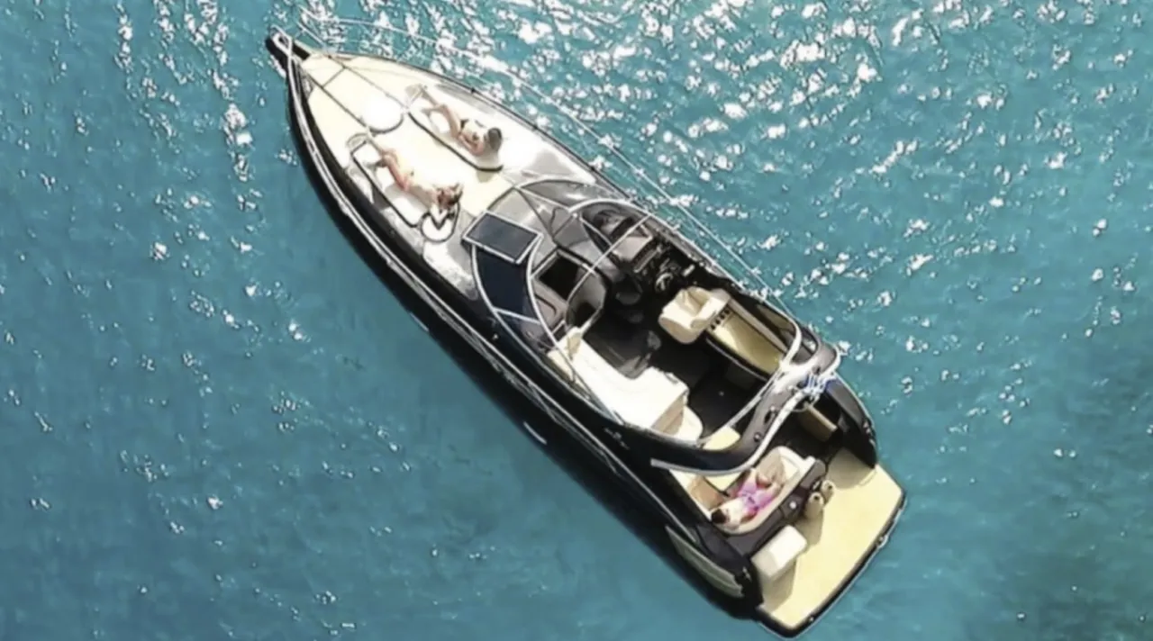 Cranchi Zaffiro 38  - Photo 3