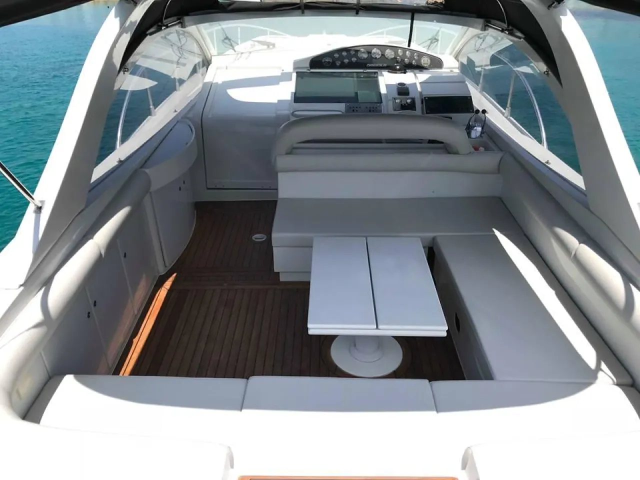 Pershing 38  - Photo 4