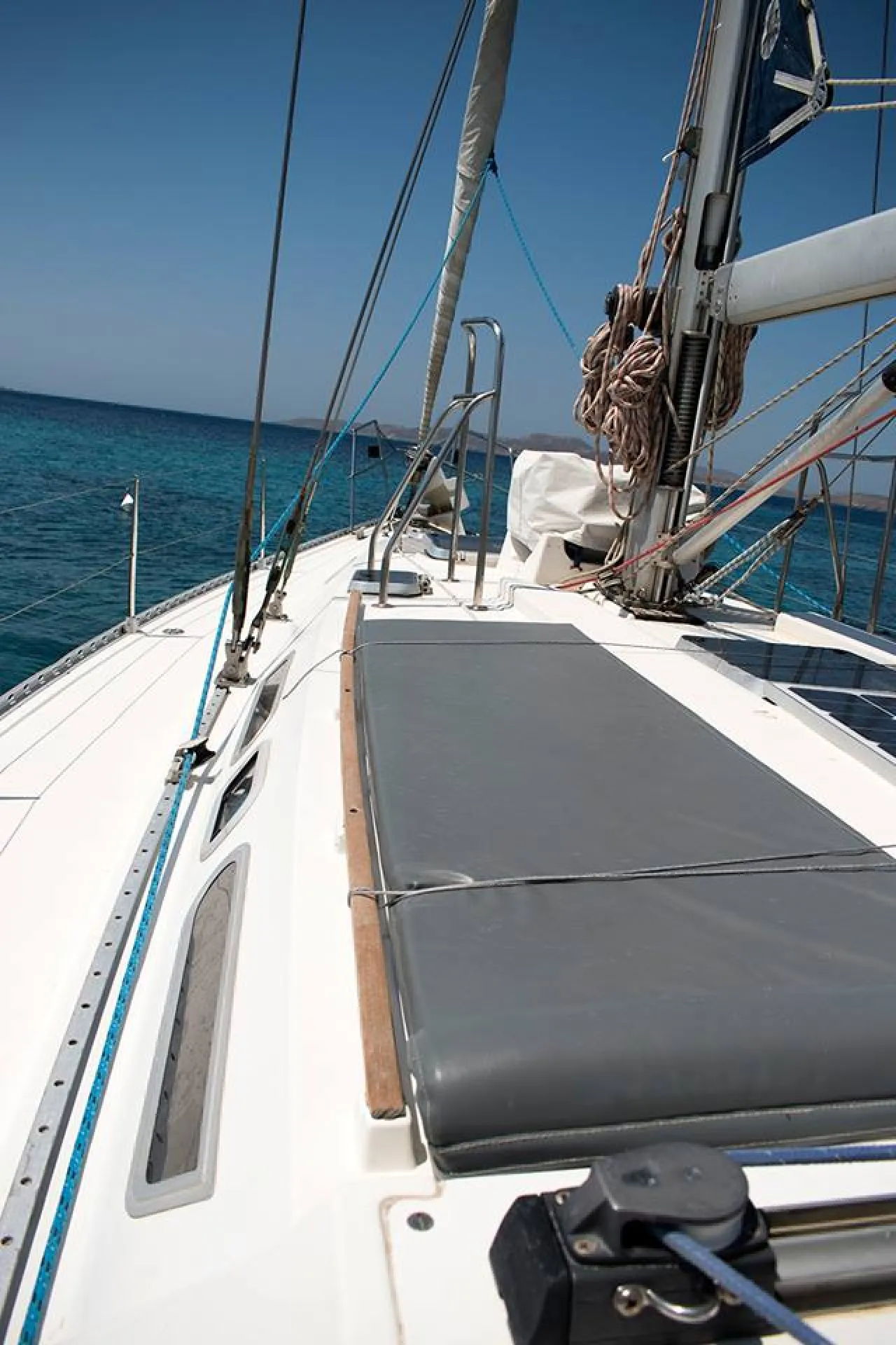 Atlantic 49  - Photo 4