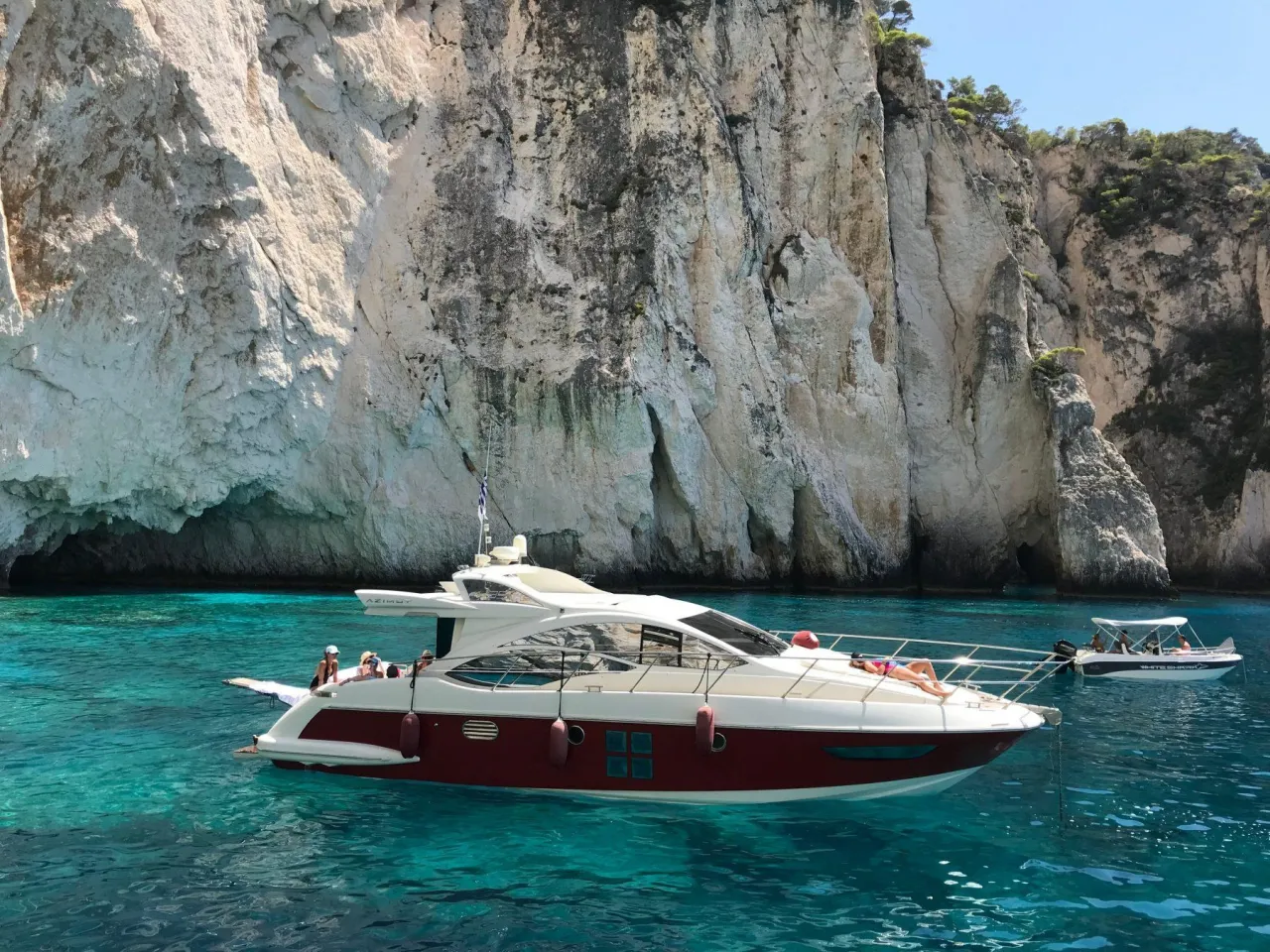 Azimut 43S 