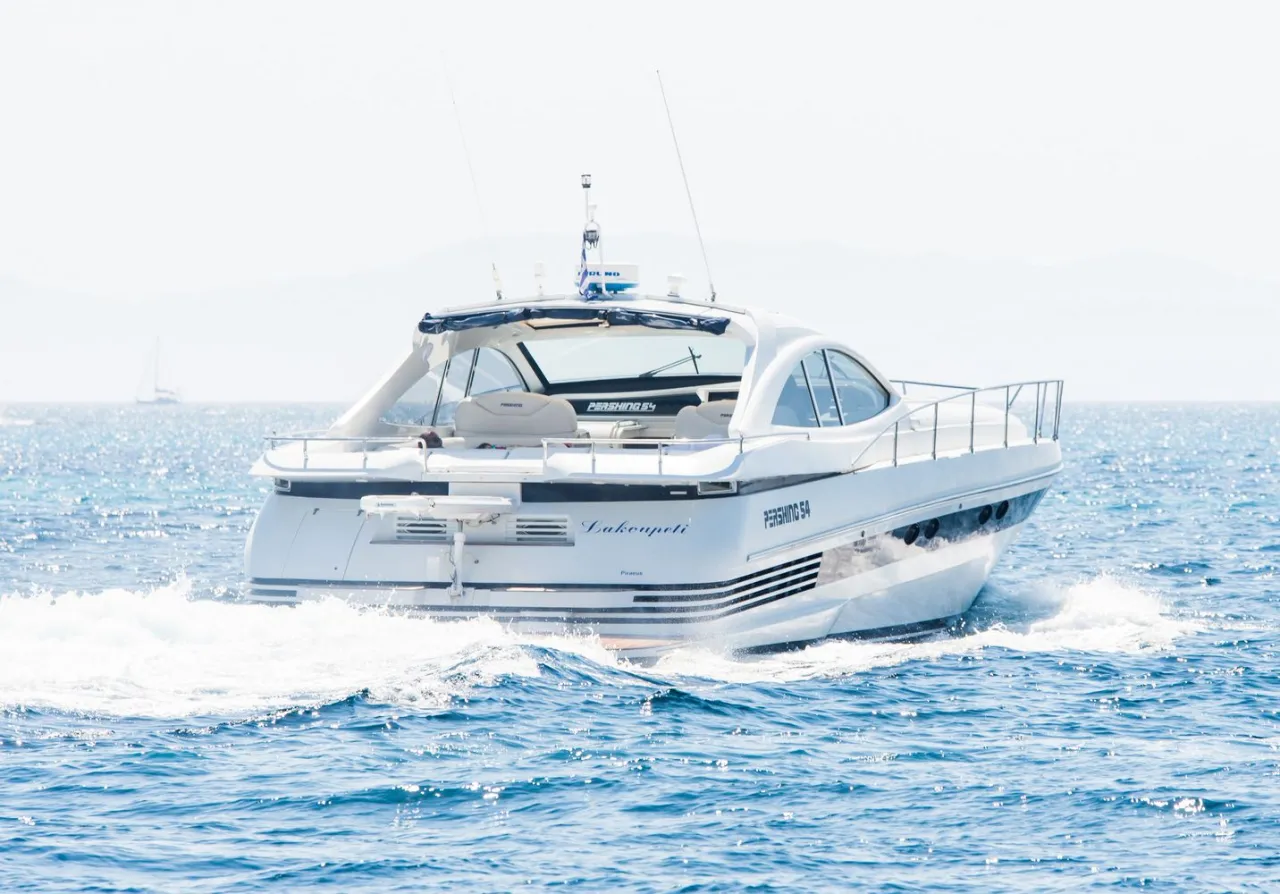 Pershing 54  - Photo 1