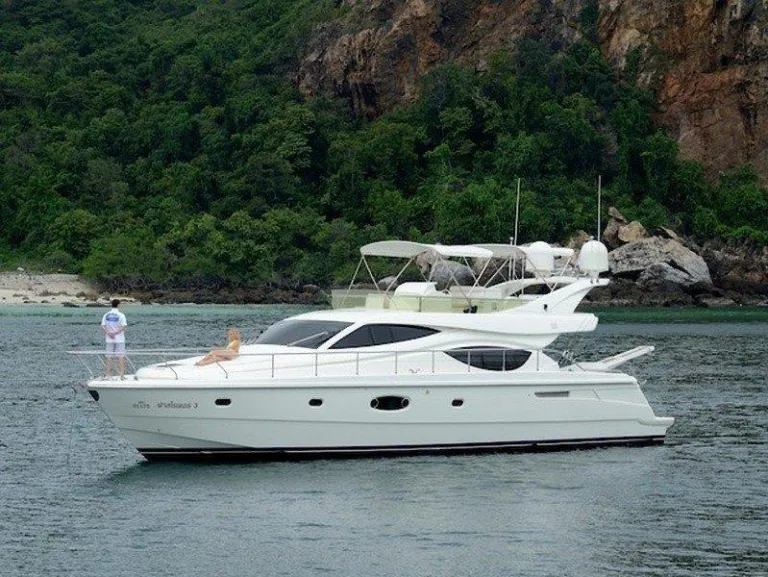 Ferretti 55 